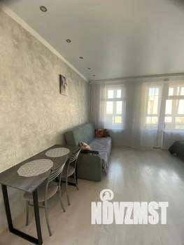 Студия квартира, посуточно, 30м2, 15/16 этаж