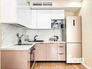 Студия квартира, посуточно, 38м2, 6/7 этаж