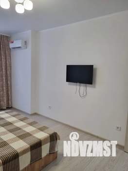 1-к квартира, посуточно, 43м2, 8/13 этаж
