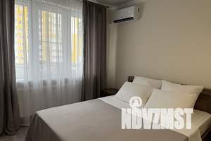 1-к квартира, посуточно, 35м2, 2/16 этаж