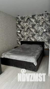 Студия квартира, посуточно, 33м2, 4/8 этаж