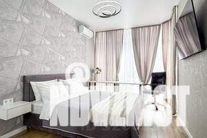 1-к квартира, посуточно, 38м2, 8/17 этаж