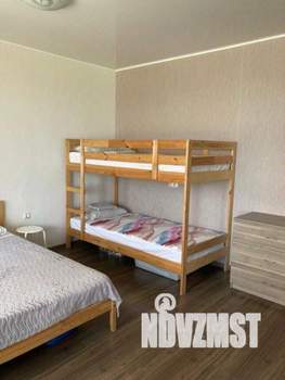 1-к квартира, посуточно, 33м2, 1/1 этаж