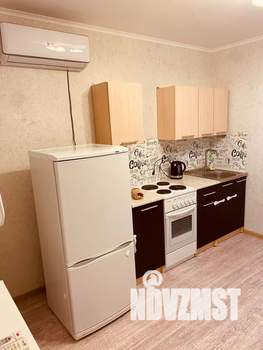 1-к квартира, посуточно, 39м2, 16/16 этаж