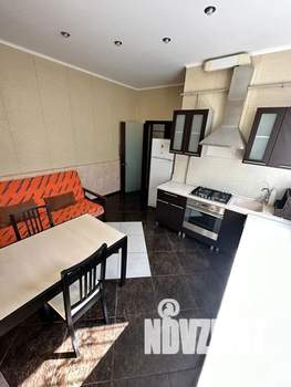 1-к квартира, посуточно, 50м2, 1/4 этаж