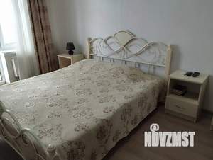 1-к квартира, посуточно, 43м2, 1/1 этаж