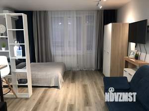 Студия квартира, посуточно, 35м2, 1/7 этаж