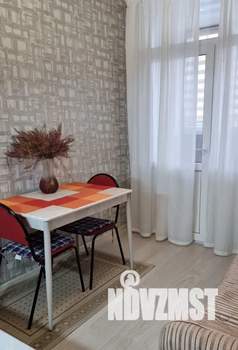 1-к квартира, посуточно, 34м2, 2/9 этаж