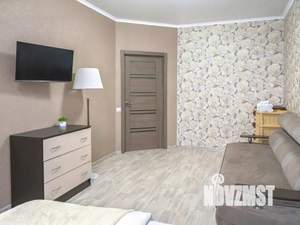 1-к квартира, посуточно, 38м2, 1/1 этаж