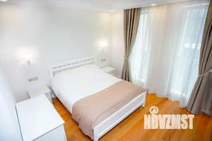 1-к квартира, посуточно, 63м2, 1/1 этаж