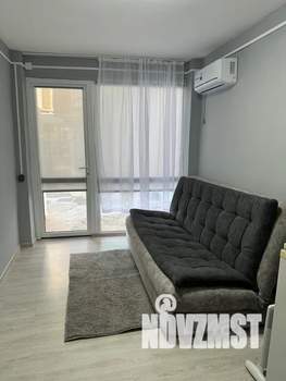 Студия квартира, посуточно, 18м2, 1/1 этаж