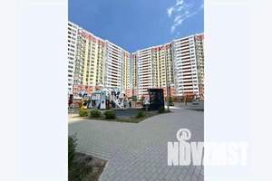 1-к квартира, посуточно, 42м2, 18/18 этаж