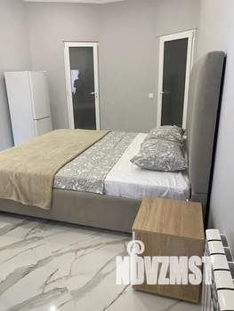2-к квартира, посуточно, 65м2, 1/2 этаж