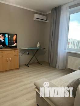 1-к квартира, посуточно, 40м2, 10/17 этаж