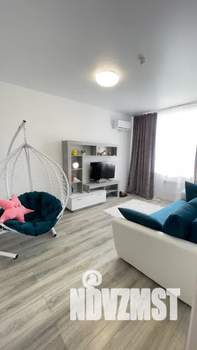 1-к квартира, посуточно, 37м2, 5/5 этаж