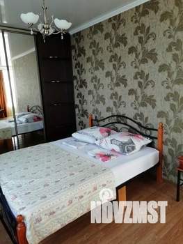 1-к квартира, посуточно, 44м2, 1/1 этаж