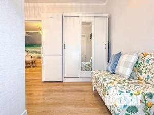 1-к квартира, посуточно, 50м2, 3/3 этаж