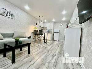 1-к квартира, посуточно, 28м2, 1/1 этаж