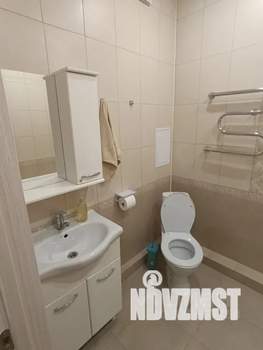 1-к квартира, посуточно, 42м2, 3/6 этаж