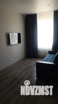 Студия квартира, посуточно, 36м2, 12/16 этаж