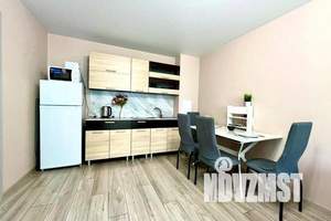 1-к квартира, посуточно, 42м2, 1/16 этаж