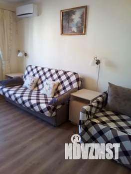 1-к квартира, посуточно, 37м2, 2/3 этаж