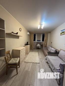 1-к квартира, посуточно, 39м2, 8/18 этаж