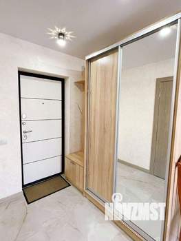 Студия квартира, посуточно, 40м2, 2/7 этаж