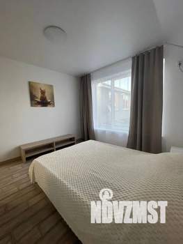 Студия квартира, посуточно, 40м2, 2/2 этаж