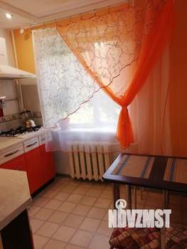 3-к квартира, посуточно, 59м2, 3/5 этаж