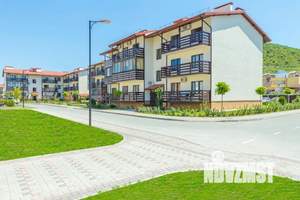 Студия квартира, посуточно, 33м2, 3/3 этаж