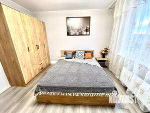 1-к квартира, посуточно, 40м2, 12/16 этаж