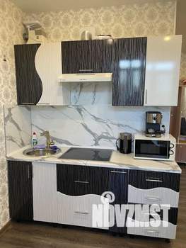 Студия квартира, посуточно, 33м2, 1/5 этаж