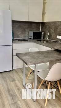 Студия квартира, посуточно, 20м2, 3/3 этаж