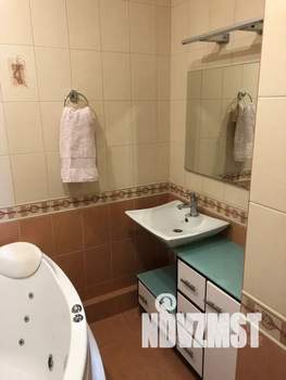 Студия квартира, посуточно, 40м2, 9/9 этаж