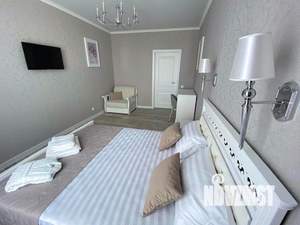 1-к квартира, посуточно, 47м2, 1/1 этаж