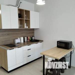 Студия квартира, посуточно, 30м2, 13/18 этаж