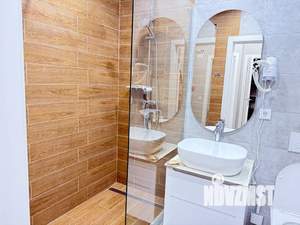 2-к квартира, посуточно, 49м2, 1/12 этаж