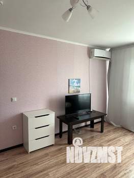 1-к квартира, посуточно, 42м2, 12/16 этаж