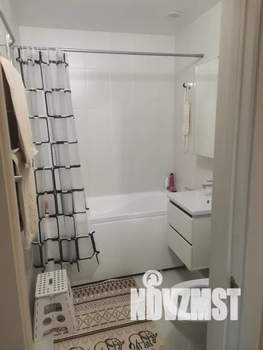 2-к квартира, посуточно, 38м2, 5/18 этаж