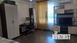 Студия квартира, посуточно, 36м2, 1/5 этаж