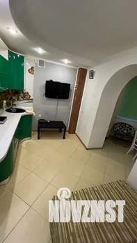 Студия квартира, посуточно, 15м2, 5/5 этаж
