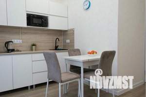 1-к квартира, посуточно, 37м2, 5/8 этаж