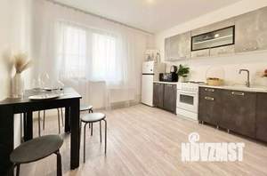 1-к квартира, посуточно, 38м2, 1/1 этаж