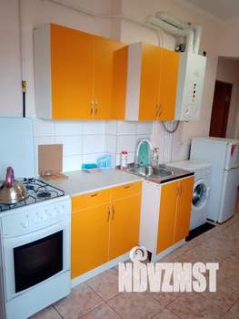 1-к квартира, посуточно, 42м2, 4/6 этаж