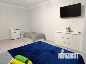 1-к квартира, посуточно, 42м2, 14/16 этаж