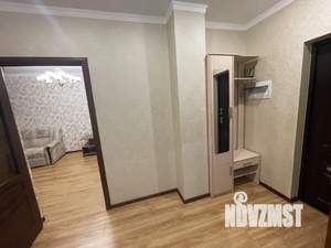 1-к квартира, посуточно, 60м2, 2/10 этаж