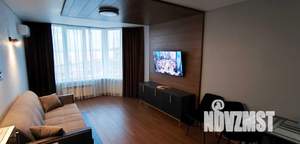 2-к квартира, посуточно, 37м2, 20/20 этаж