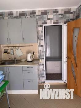 1-к квартира, посуточно, 35м2, 1/2 этаж
