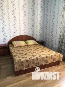 2-к квартира, посуточно, 45м2, 1/2 этаж